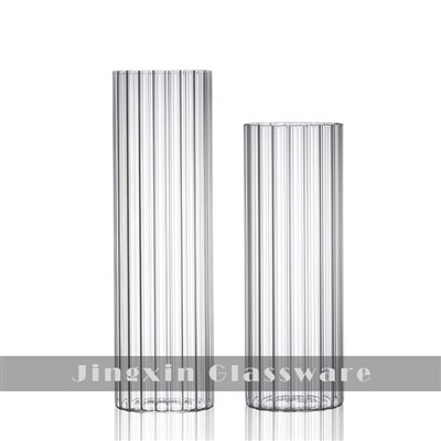 Vaso cilindrico in vetro rigato